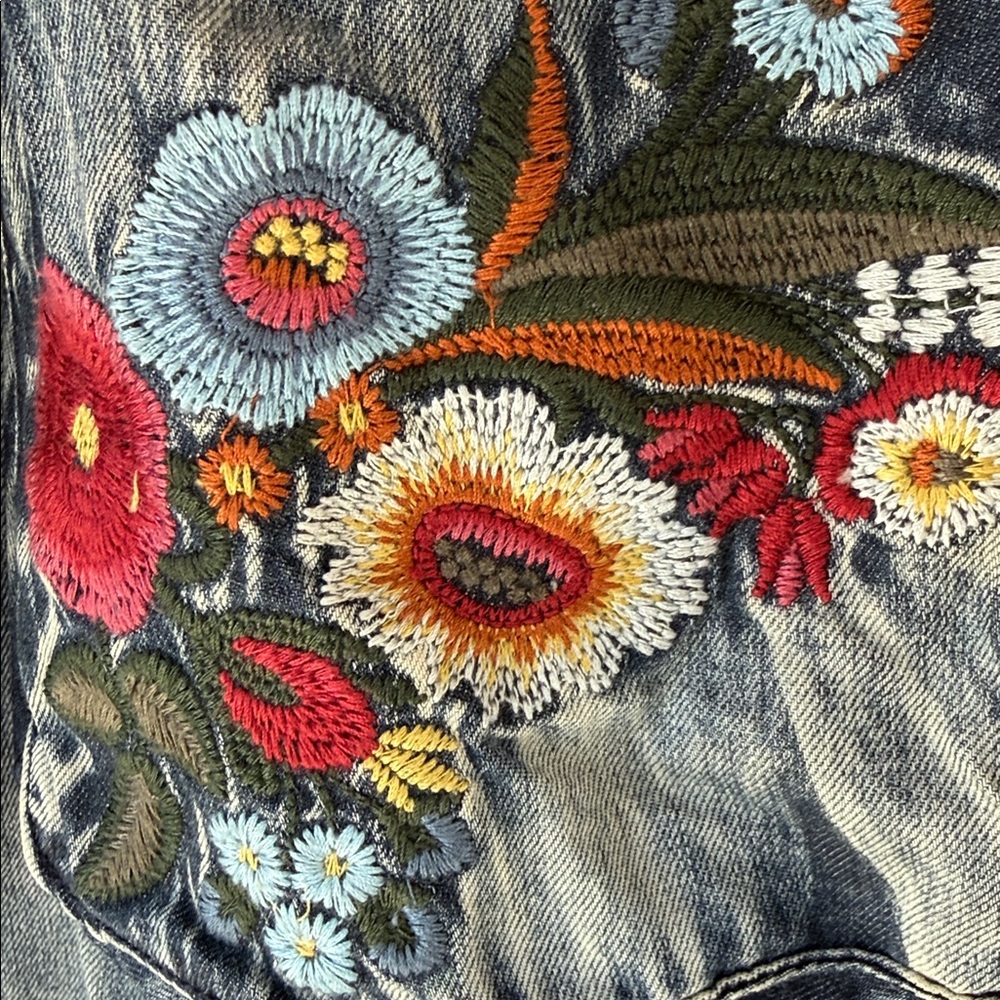 Keer Qiaowa Denim Dress Floral Embroidered Tunic - Picture 8 of 10
